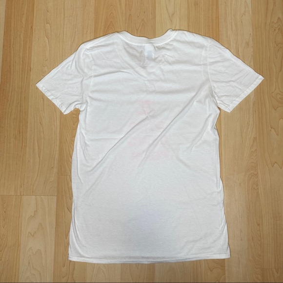 Y2K inspired graphic tee - Picture 5 of 5